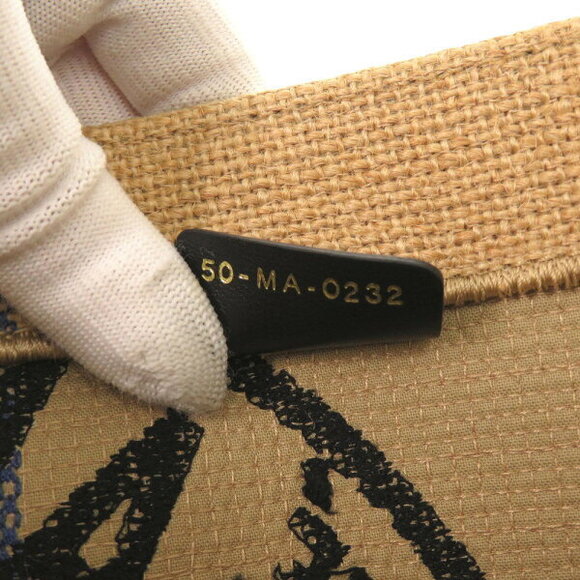 Christian Dior Book Tote Raffia Beige Bag - Picture 8 of 8